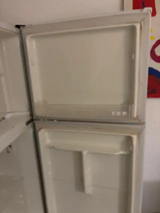 Nevera Daewoo Blanca