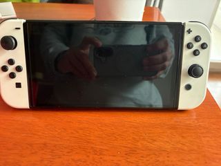 Nintendo Switch OLED Blanca y Negra