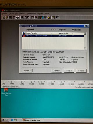 PC retro Compaq Deskpro con Windows 98 SE