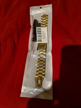 Correa de reloj dorada