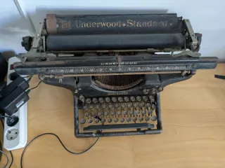 Máquina de escribir Underwood Standard Vintage