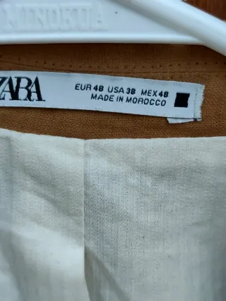 Chaqueta ZARA formal marrón