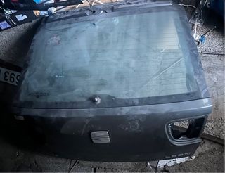 Portón trasero Seat León 1M