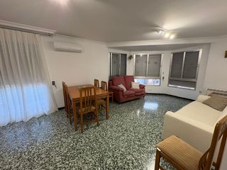 Alquilo piso en Alcoy, barrio de Santa Rosa