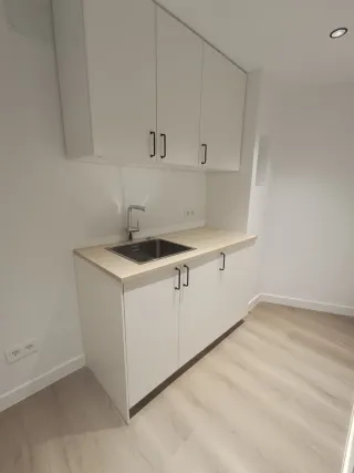 Montaje de muebles e instalación de cocina
