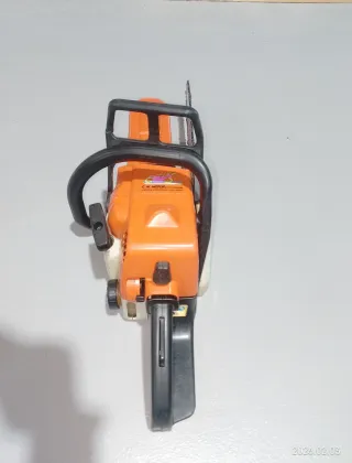 Motosierra Stihl MS 180