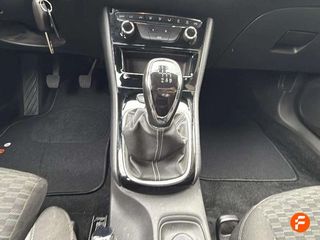 Opel Astra 1.2T SHT 96kW (130CV) Business Elegance