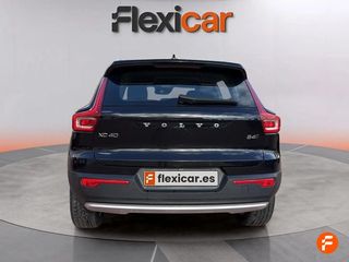 Volvo XC40 2.0 B4 G Momentum Pro Auto