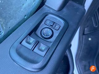 Renault Master Fg. Blue dCi L2H2 3500 T 99kW, 99kW/135 PS, 2299 cm³, 4 Doors