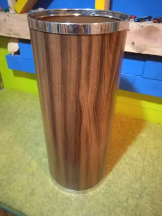 Paragüero imitación madera y metal
