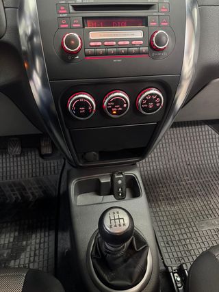 Suzuki SX4 1.9 DDiS GLX