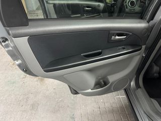 Suzuki SX4 1.9 DDiS GLX