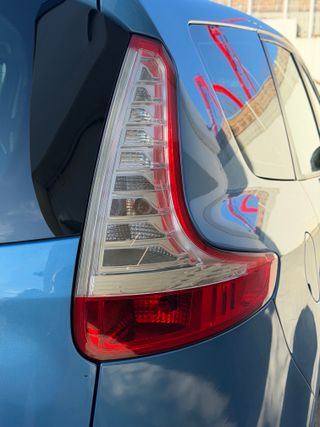 Renault Grand Scenic 7 plazas Tce 115cv 2012