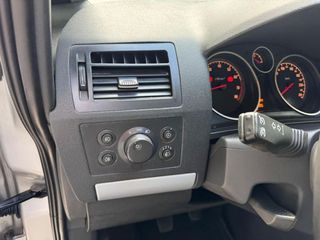 Opel Zafira Enjoy 1.6 16v