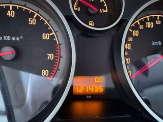 Opel Zafira Enjoy 1.6 16v