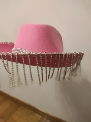 Gorro cowboy rosa con pedrería
