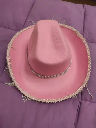 Gorro cowboy rosa con pedrería