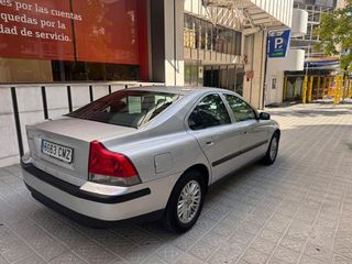 Volvo S60 2.4 140