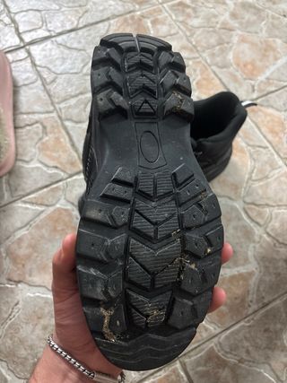 Botas negras de seguridad talla 42