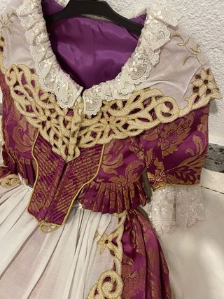 Vestido Fallera Morado y Dorado