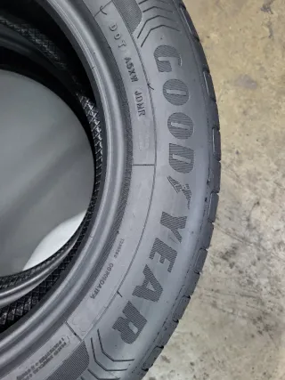 2 Neumáticos 205-60-16 Goodyear