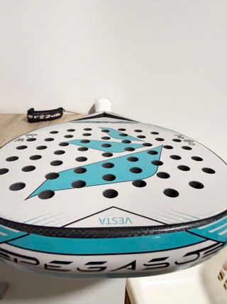 Pala de pádel Pegaso Vesta