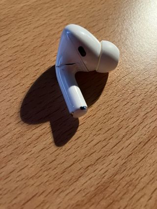 Auricular Izquierdo AirPods Pro v1 (No Funciona)