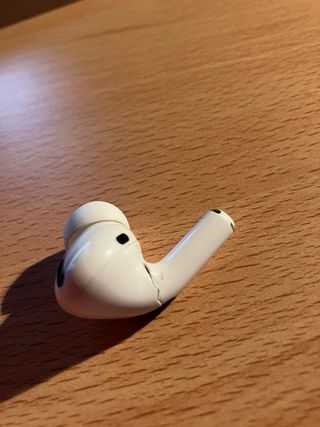 Auricular Izquierdo AirPods Pro v1 (No Funciona)