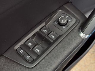 Volkswagen Touran Sport 2.0 TDI 110 kW (150 CV) DSG