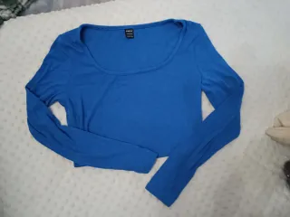 Top SHEIN manga larga azul talla S