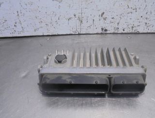 Centralita motor toyota 4647083 896610dk90 yaris