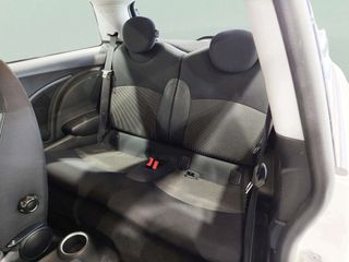 MINI MINI 3 Puertas Cooper D 80 kW (110 CV)