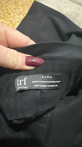 Gonna Zara nera con cintura
