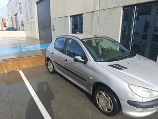 Peugeot 206 2000