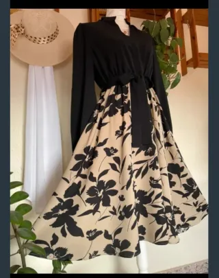 Vestido de fiesta beige y negro