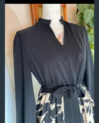 Vestido de fiesta beige y negro