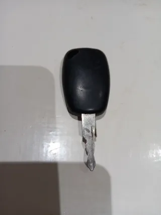 Llave Mando Renault Mascott