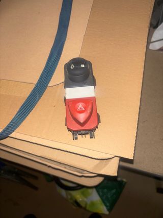 Botón Warning Scenic II JM