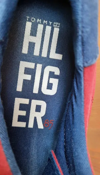 Zapatillas Tommy Hilfiger tela rojas