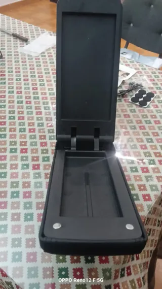 Reposabrazos para coche negro