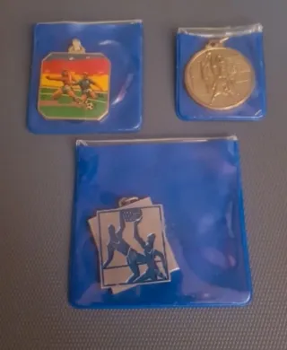 3 Medaglie Sportive: Basket, Calcio, Pallavolo