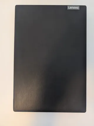 Portatile LENOVO V15-IGL