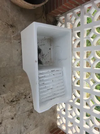 Regalo pila de lavar antigua de cerámica