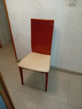 Silla de comedor madera y tela