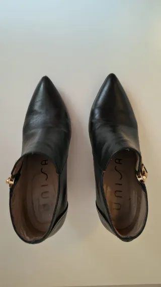Botines Unisa Negro Talla 36