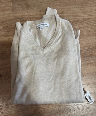 Caja de 7 prendas variadas de ropa hombre. Amazon