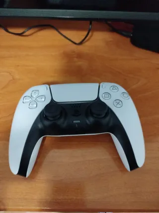 Ps5 con mando y caja original