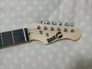 Guitarra Eléctrica RockJam Roja