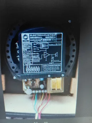 4 Altavoces Engar Negros con amplificador