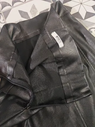 Minigonna ecopelle morbida zip laterale